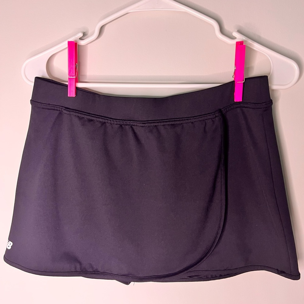 New Balance running skirt size medium black